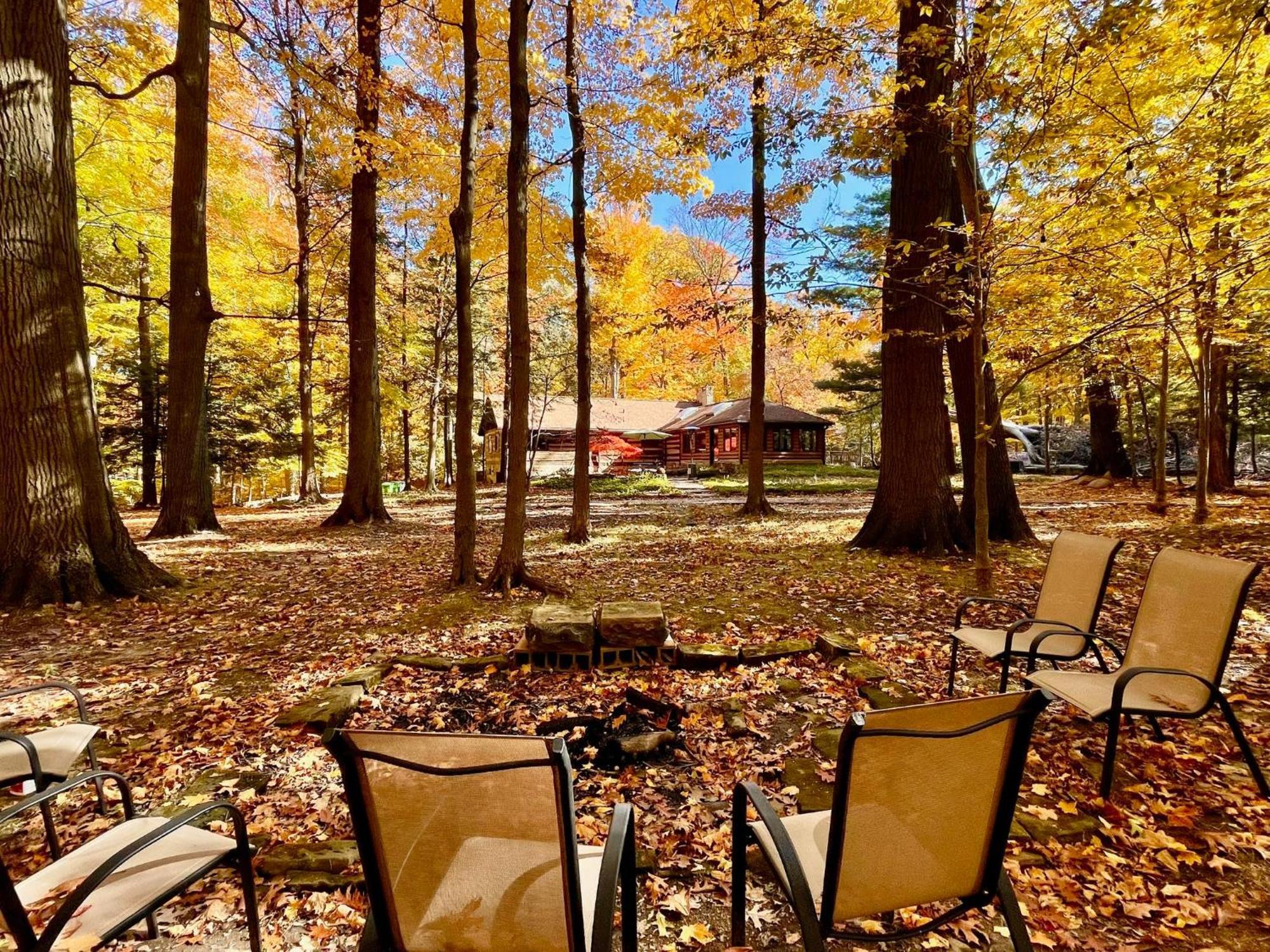 Log Cabin - Natures Oasis - Fire Pit & Gazebo Cleveland Luaran gambar